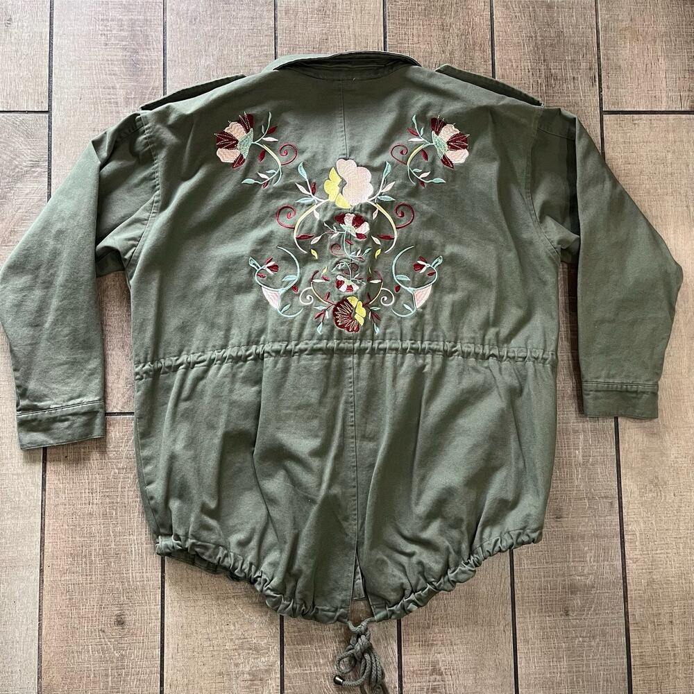 Hummingbird Green Floral Embroidered Military Jacket Women’s Small Boho Utility